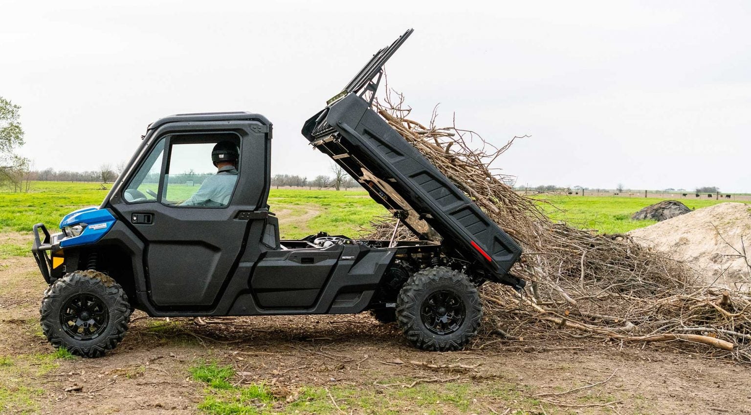 Key features unite in CanAm's 2021 Defender PRO Limited AGDAILY
