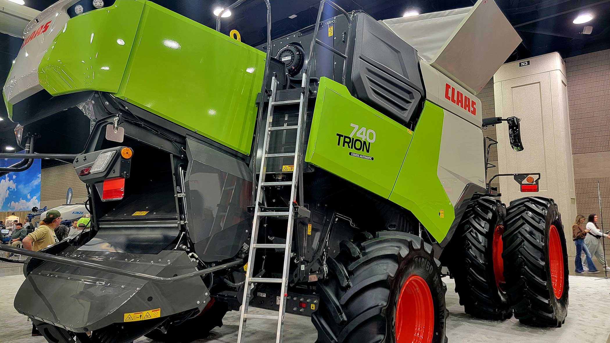 2024 NFMS snapshot CLAAS' awardwinning TRION 740 AGDAILY