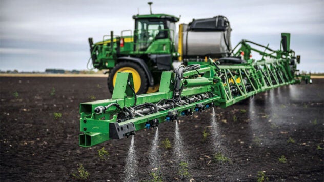 john-deere-see-spray-technology