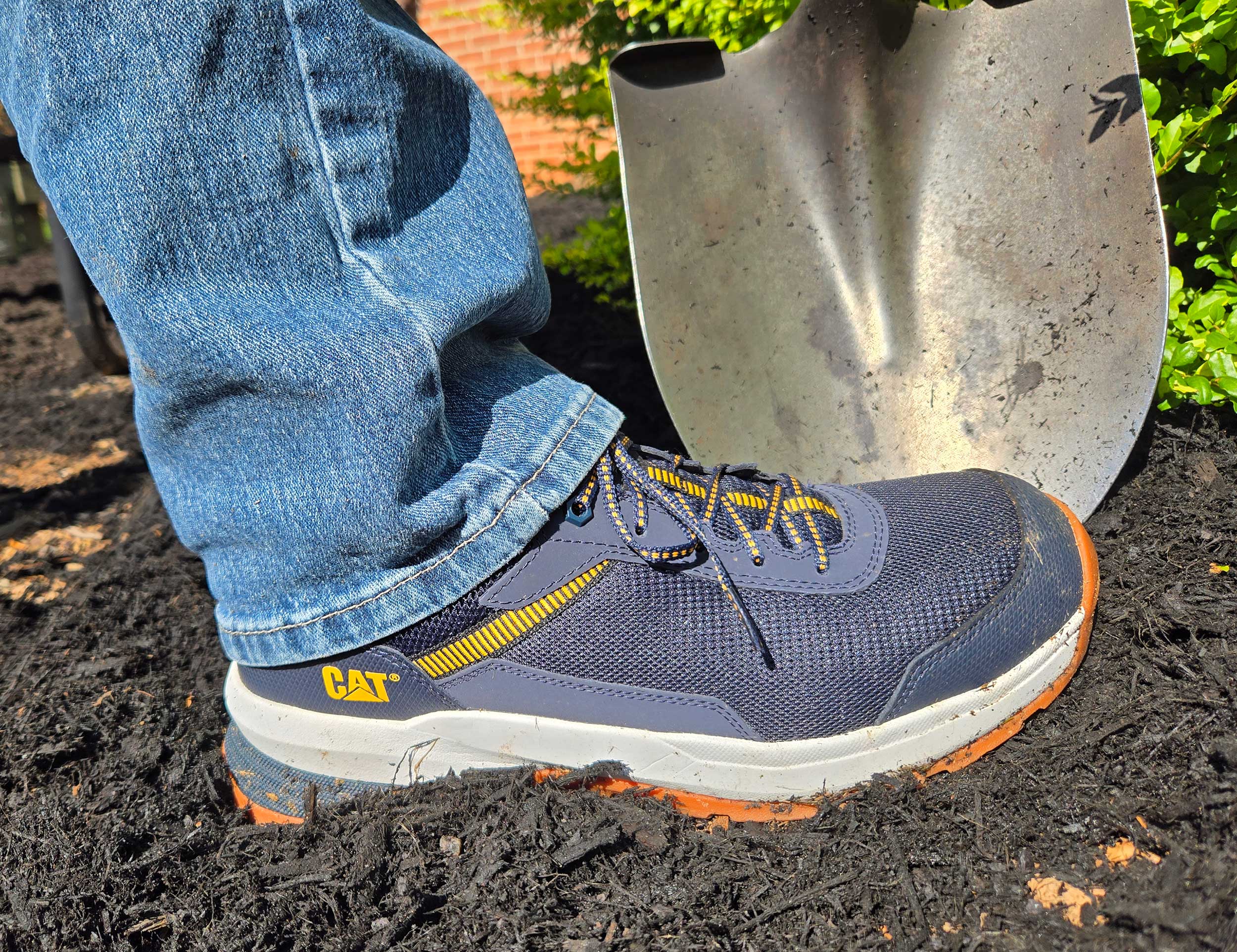 Cat Footwear delivers durable comfort with its Streamline 2.0 AGDAILY